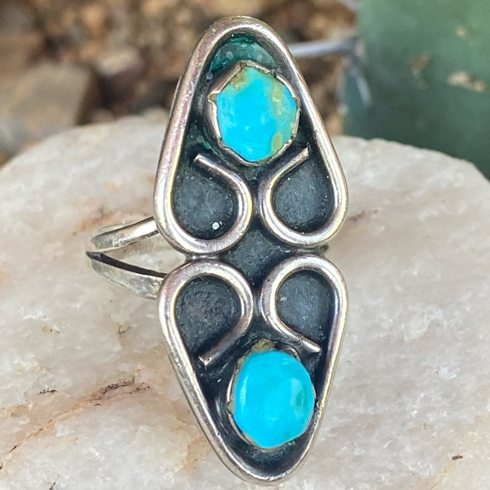 VTG Native America sterling silver authentic Zuni turquoise snake eye ring 4.5